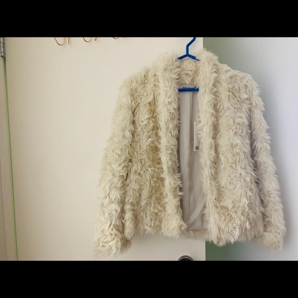 Vince Plush Faux Fur Jacket - Picture 3 of 7